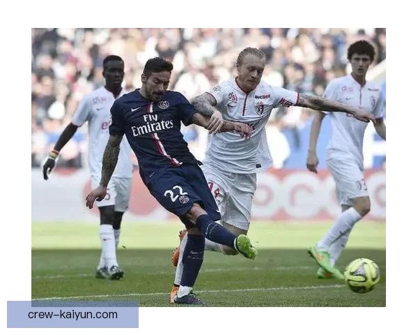 奥纳丘在圣徒锋线迎来持续提升，状态值得关注